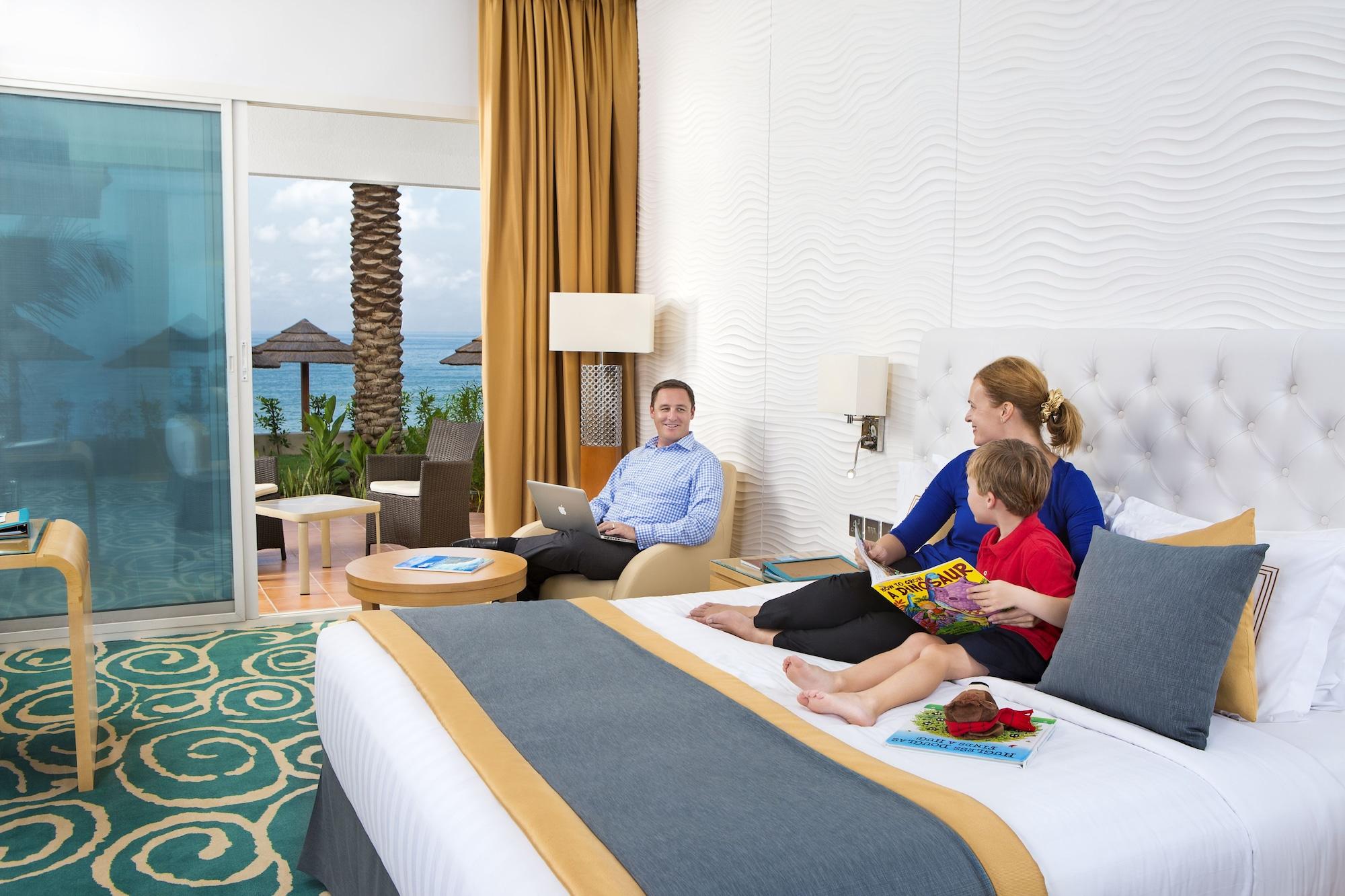 Oceanic Khorfakkan Resort&Spa Khor Fakkan Luaran gambar