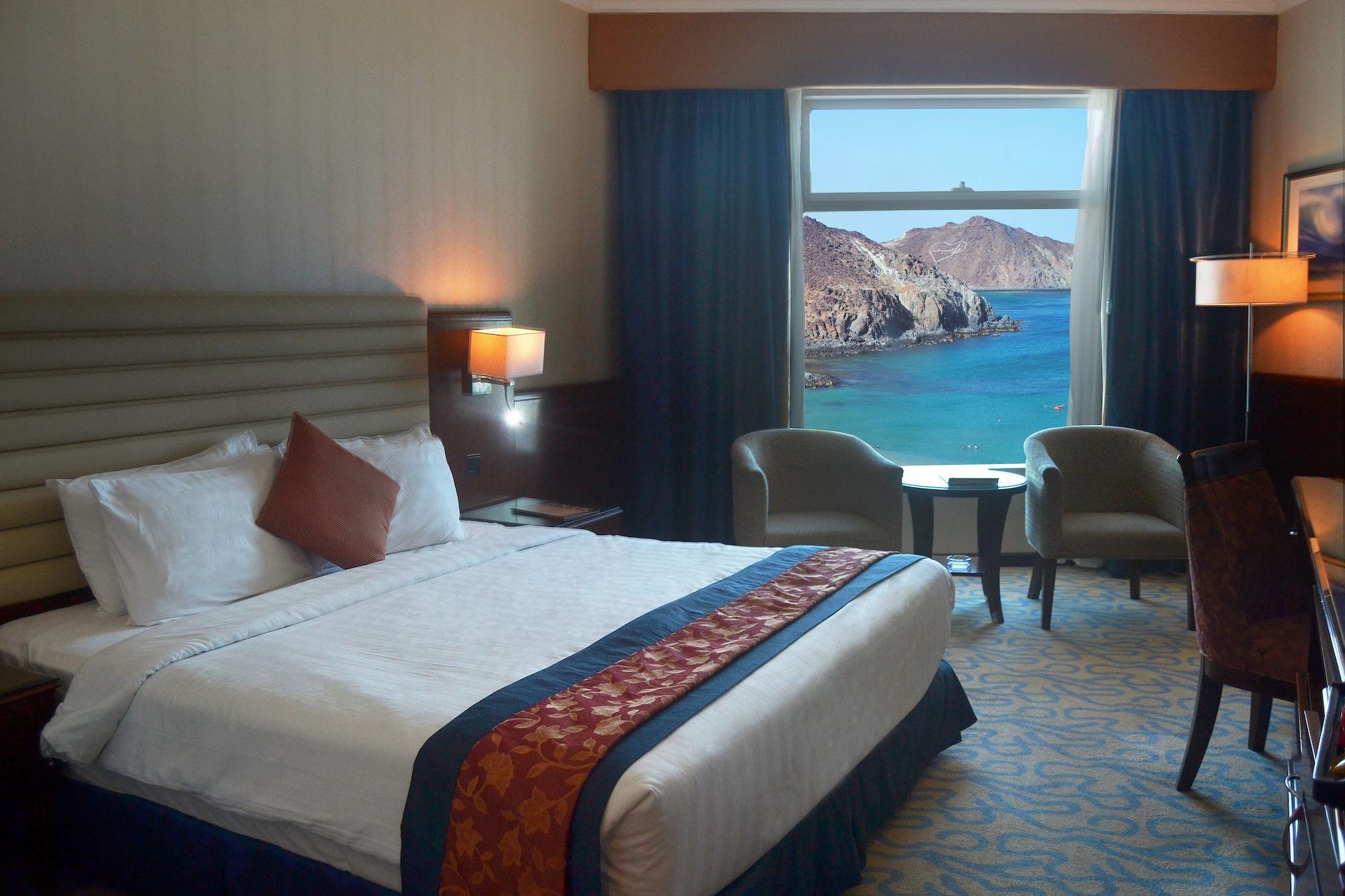 Oceanic Khorfakkan Resort&Spa Khor Fakkan Luaran gambar