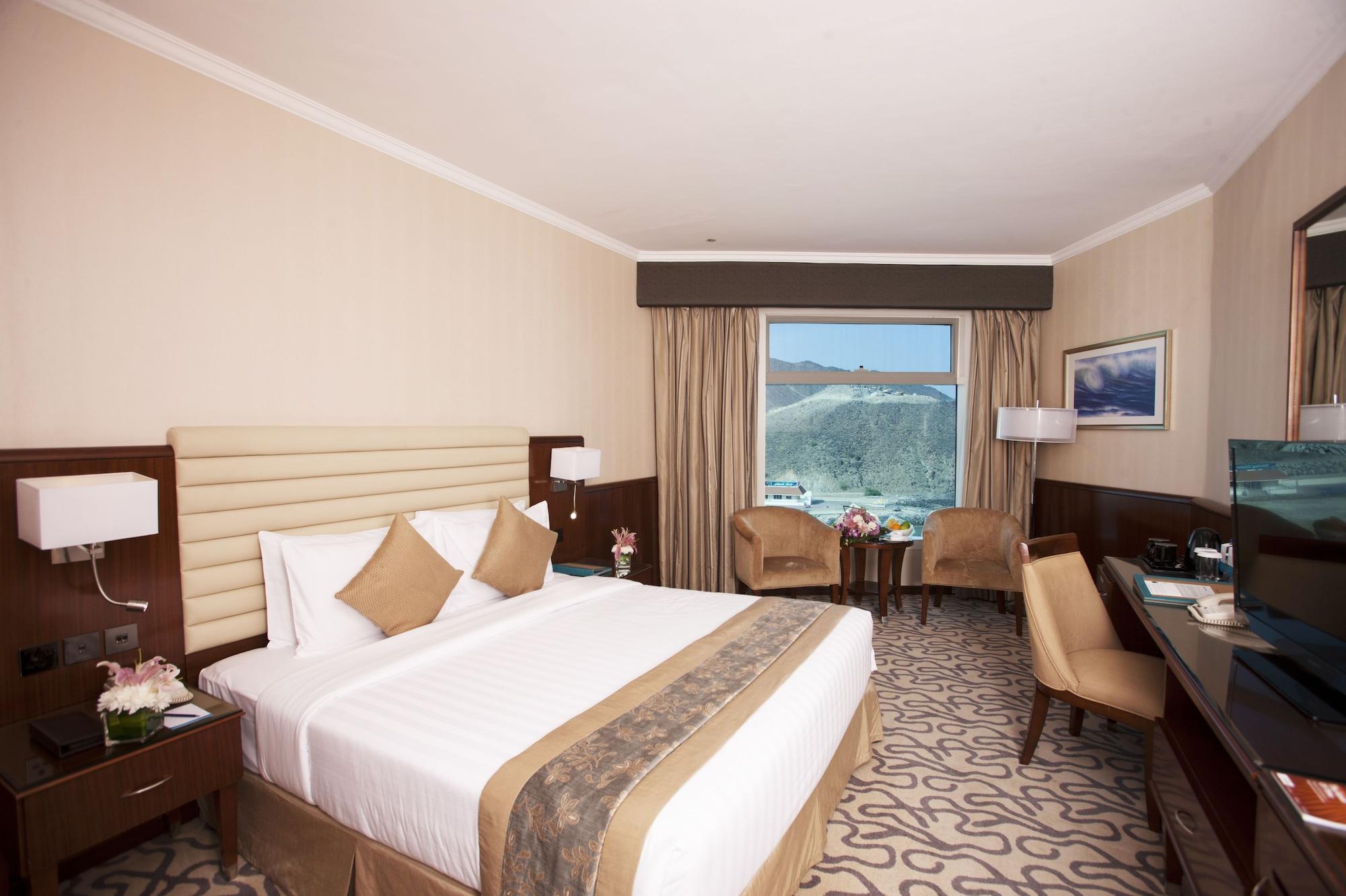 Oceanic Khorfakkan Resort&Spa Khor Fakkan Luaran gambar