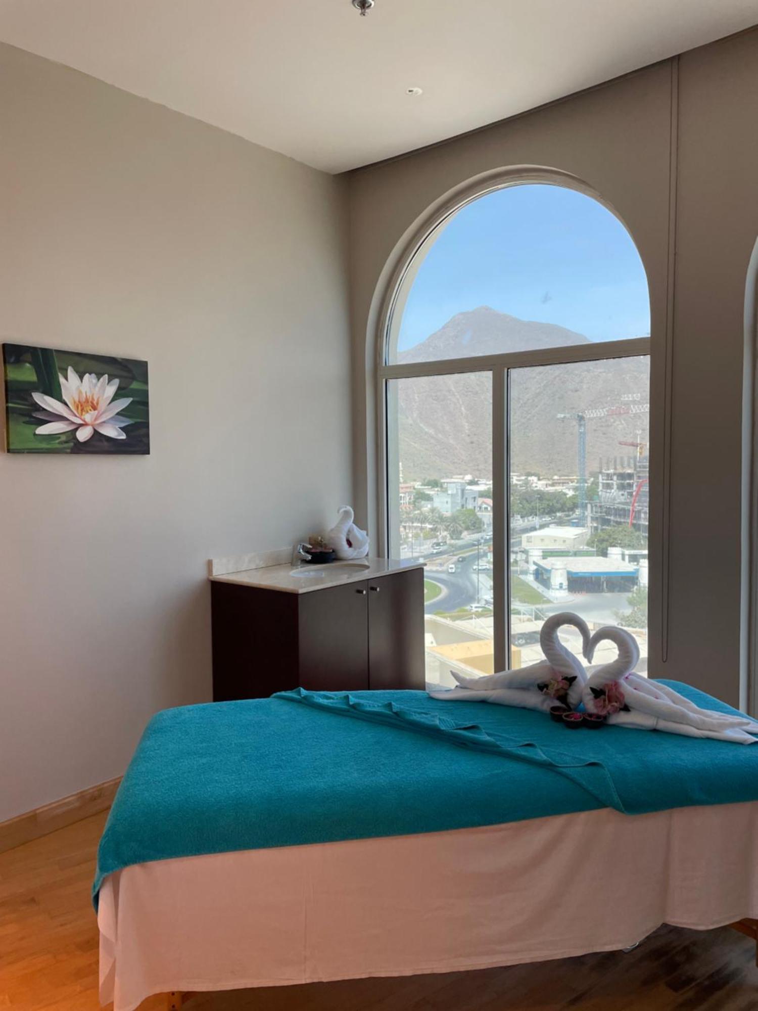 Oceanic Khorfakkan Resort&Spa Khor Fakkan Luaran gambar